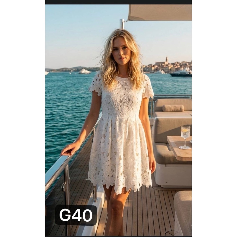 Glamorous White Daisy Lace Mini Dress XS Floral Guipure Graduation Bridal LWD